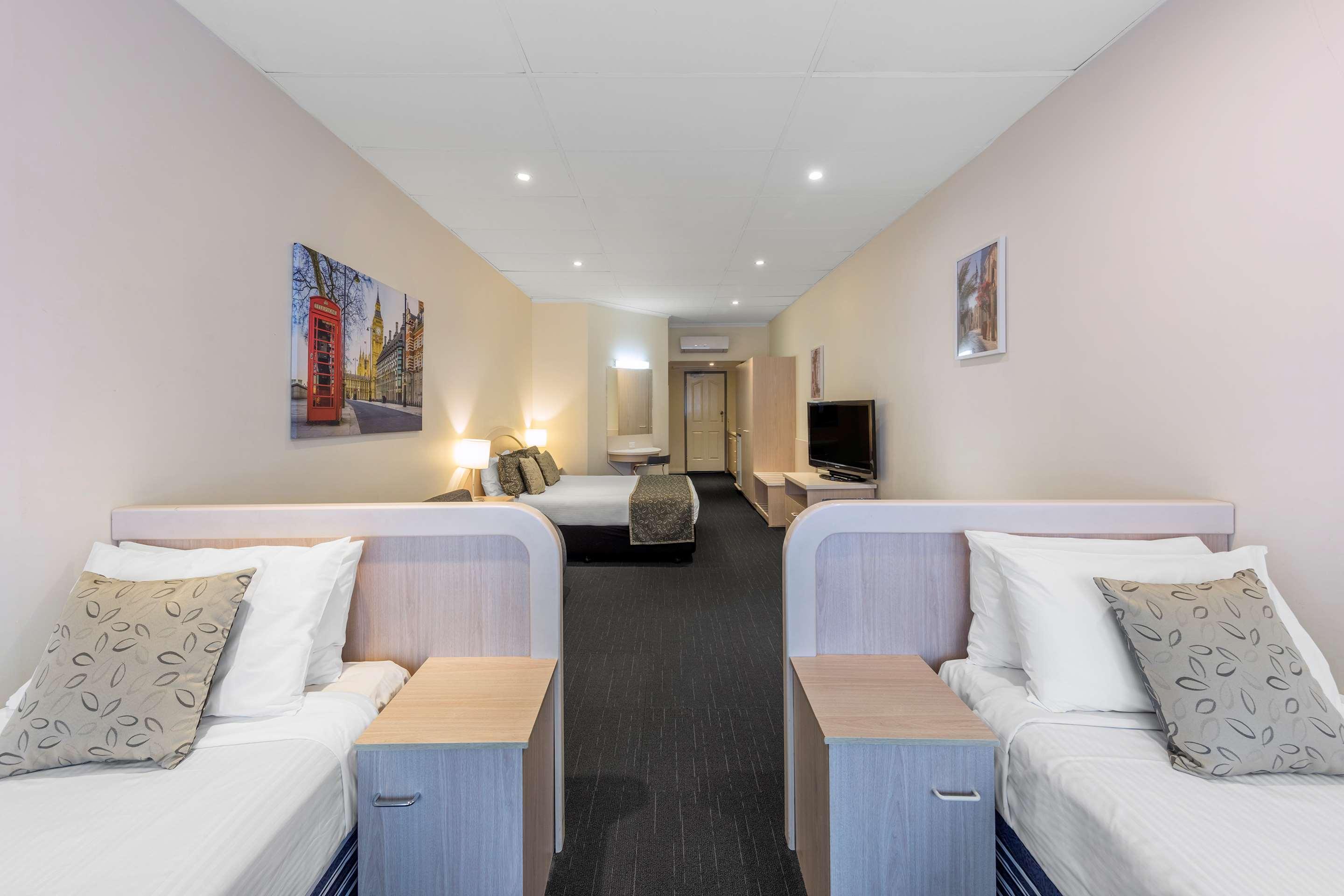 Best Western Plus Service Inn & Suites Lethbridge Exterior foto