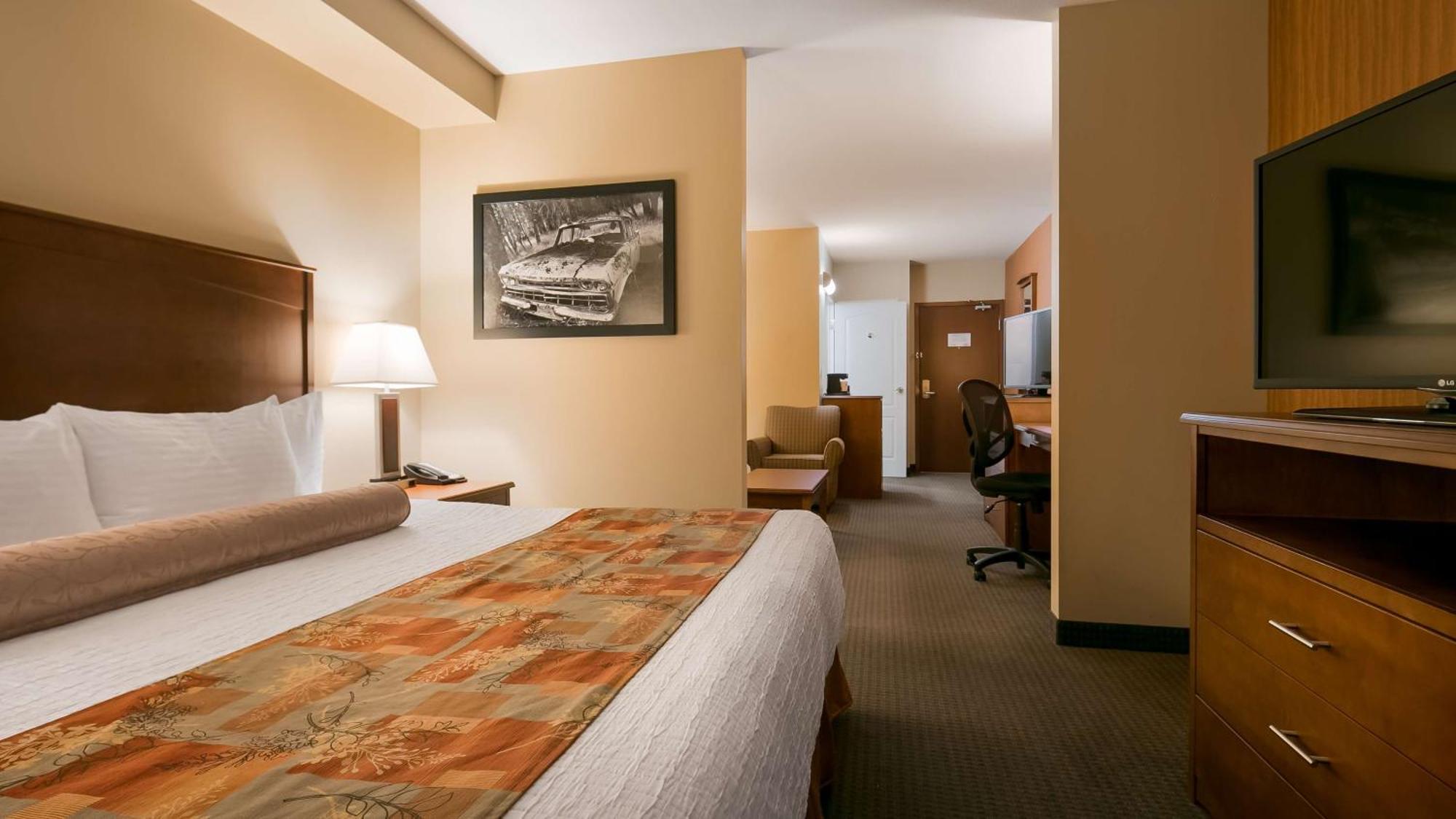 Best Western Plus Service Inn & Suites Lethbridge Exterior foto